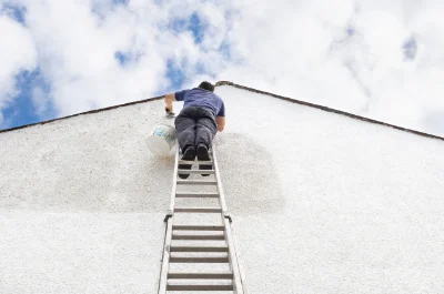 Peinture extérieure à Suze — façades et ravalement